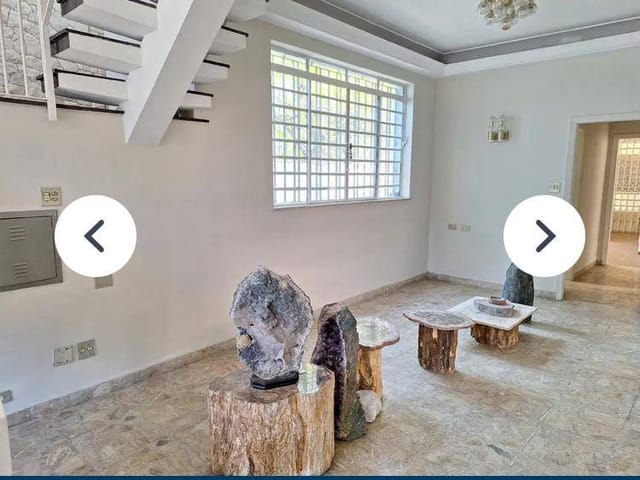 Sobrado com 388m², para alugar, no bairro Aclimação em São Paulo