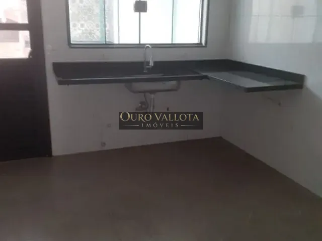 Sobrado com 200m² 3 quartos e 2 banheiros, à venda, no bairro Vila Lúcia em São Paulo
