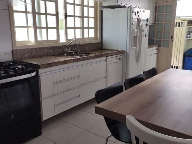 Foto do Sobrado - Sobrado com 7 dormitórios à venda, 347 m² por R$ 1.800.000,00 - Jardim das Colinas - São José dos Campos/SP | RUSSI IMÓVEIS