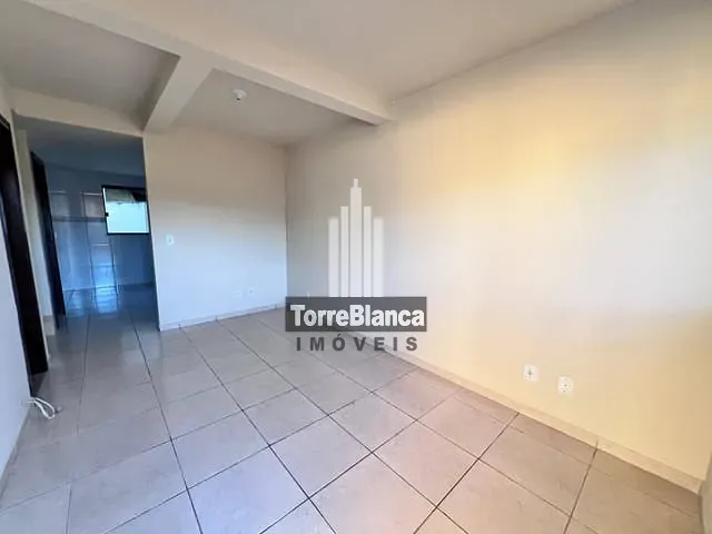 Sobrado com 120m² 3 quartos e 3 banheiros, para alugar, no bairro Oficinas em Ponta Grossa