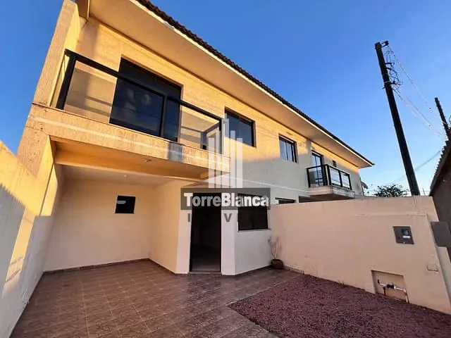 Sobrado com 120m² 3 quartos e 3 banheiros, para alugar, no bairro Oficinas em Ponta Grossa