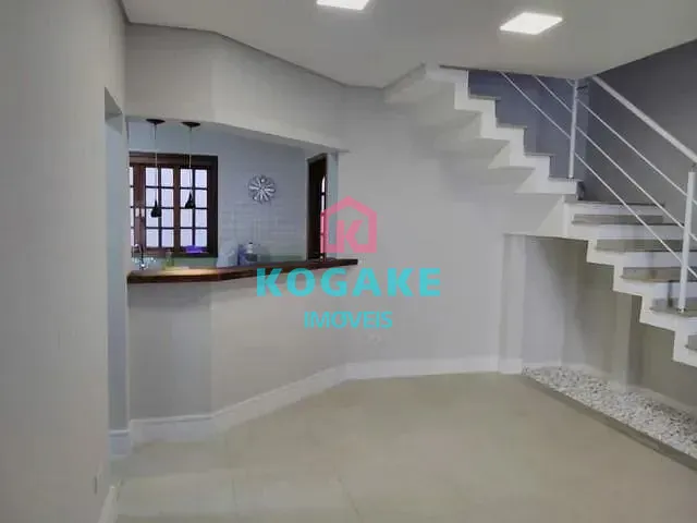 Sobrado com 130m² 2 quartos e 4 banheiros, à venda, no bairro Portal de Minas em São José dos Campos