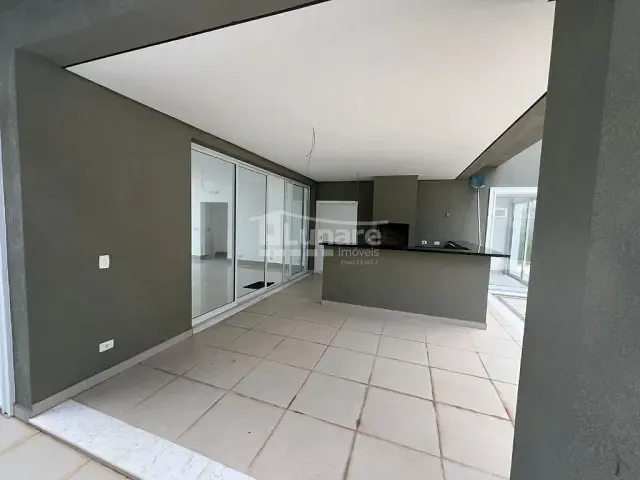 Sobrado com 430m² 4 quartos e 6 banheiros, à venda, no bairro Alphaville em Santana de Parnaíba