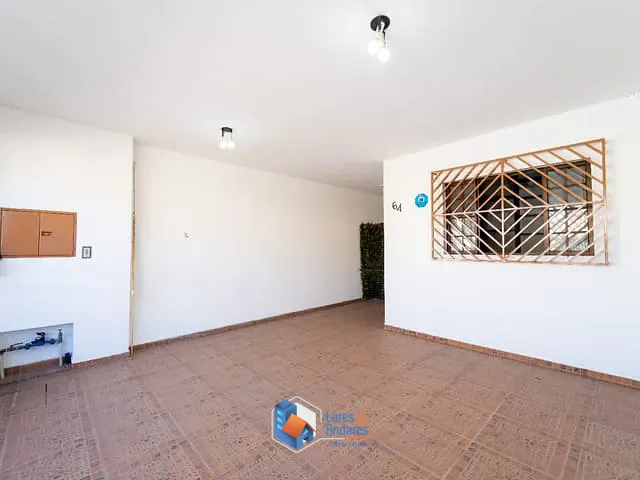 Sobrado com 150m² 4 quartos e 3 banheiros, à venda, no bairro Vila Rio Branco em Jundiaí