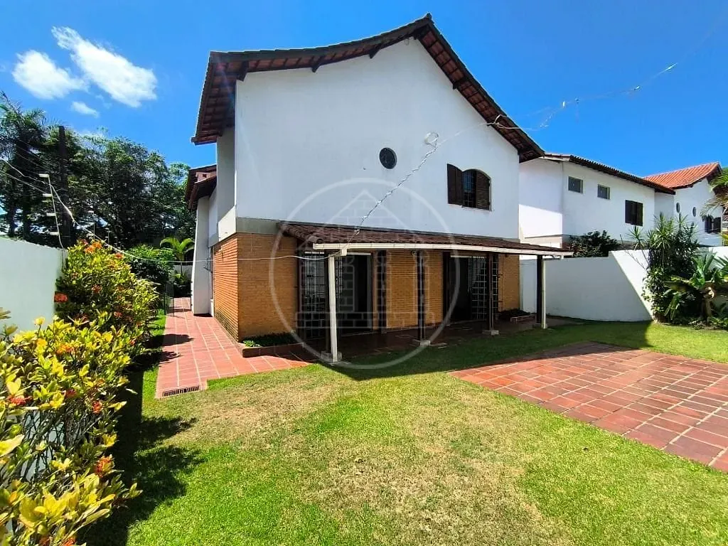 Sobrado, 3 quartos, 290 m² - Foto 1