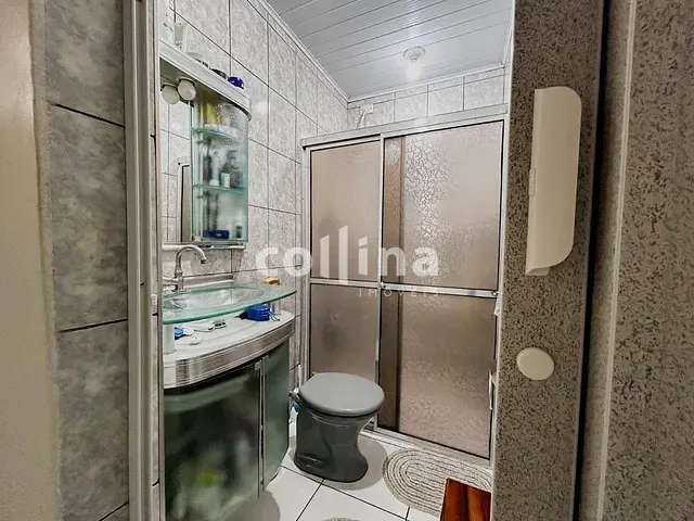 Sobrado com 450m² 2 quartos e 4 banheiros, à venda, no bairro Vila Dirce em Carapicuíba