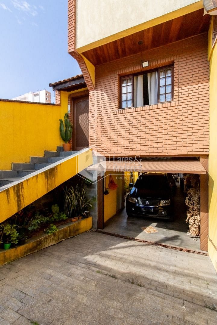 Sobrado à venda com 3 quartos, 162m² - Foto 2
