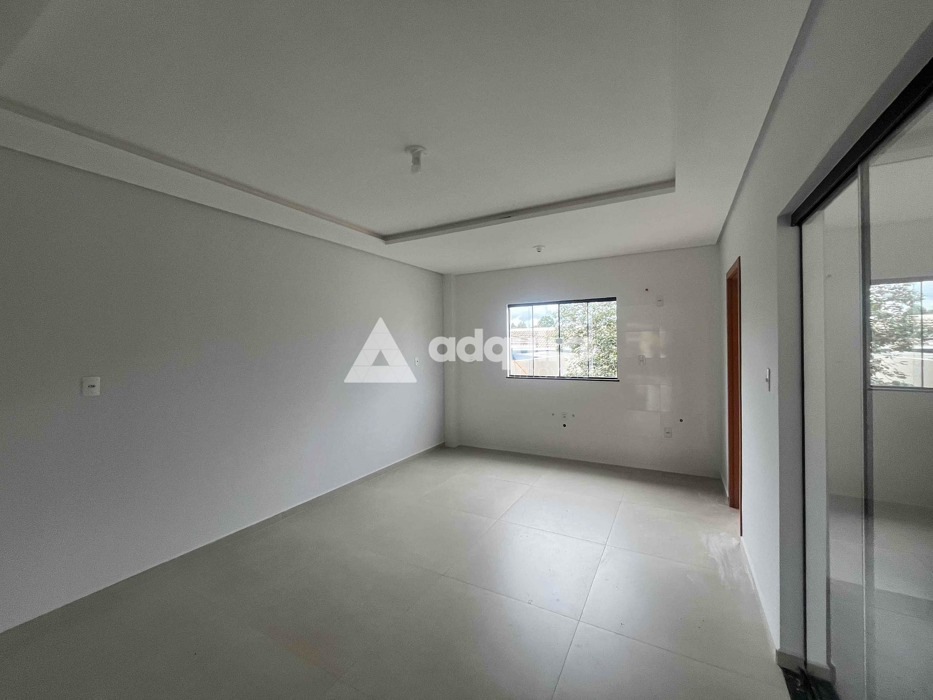 Sobrado à venda com 3 quartos, 250m² - Foto 4