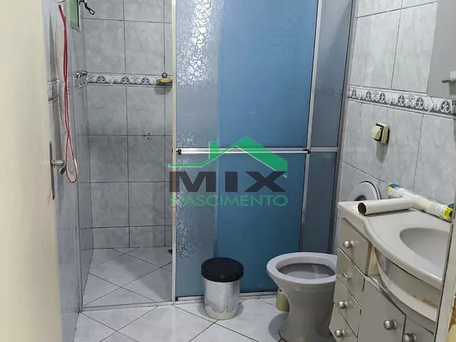 Sobrado com 145m² 3 quartos e 2 banheiros, à venda, no bairro Campanário em Diadema