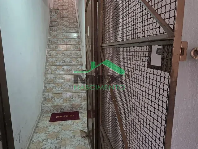 Sobrado com 400m² 2 quartos e 2 banheiros, à venda, no bairro Conjunto Habitacional Marechal Mascarenhas de Morais em São Paulo