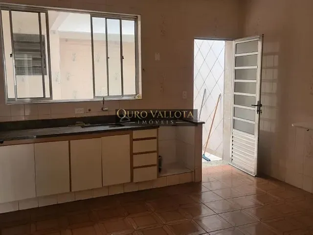 Sobrado 3 quartos e 2 banheiros, à venda, no bairro Vila Bertioga em São Paulo