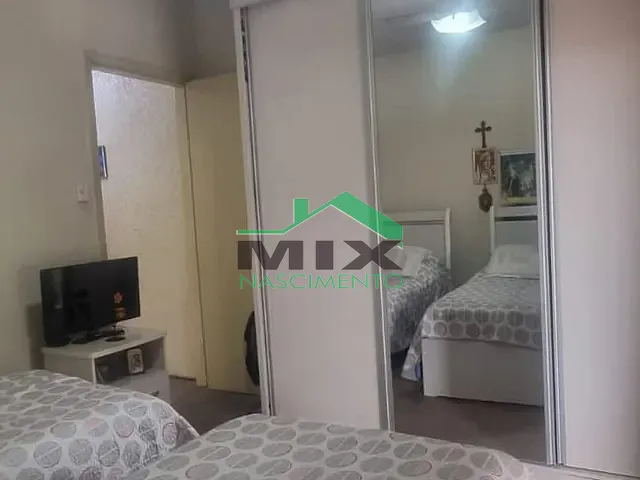Sobrado com 125m² 2 quartos e 2 banheiros, à venda, no bairro Vila Metalúrgica em Santo André