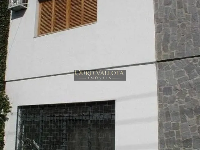 Sobrado com 230m² 4 quartos e 6 banheiros, à venda, no bairro Jardim Paulistano em São Paulo