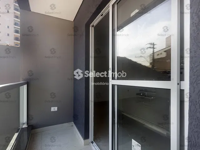 Sobrado com 151m² 3 quartos e 2 banheiros, à venda, no bairro Vila Assis Brasil em Mauá