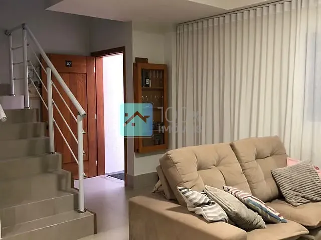 Sobrado com 250m² 3 quartos e 3 banheiros, à venda, no bairro Urbanova em São José dos Campos