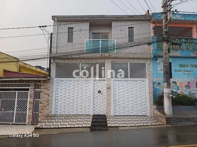 Sobrado com 160m² 4 quartos e 3 banheiros, à venda, no bairro Cidade Ariston Estela Azevedo em Carapicuíba
