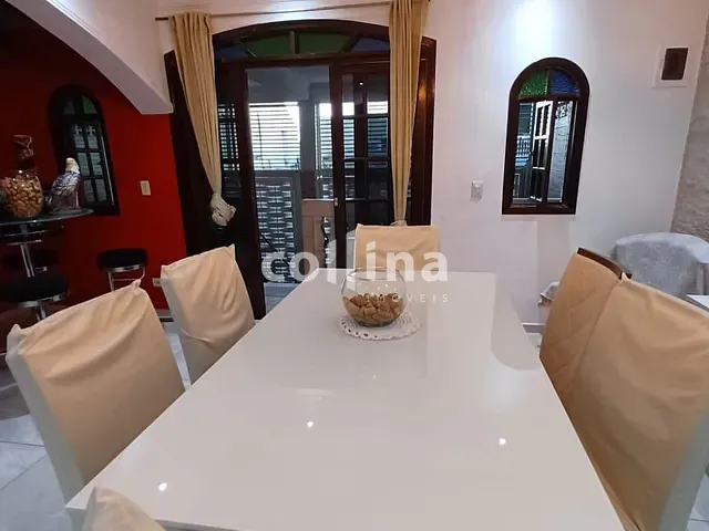 Sobrado com 160m² 4 quartos e 3 banheiros, à venda, no bairro Cidade Ariston Estela Azevedo em Carapicuíba