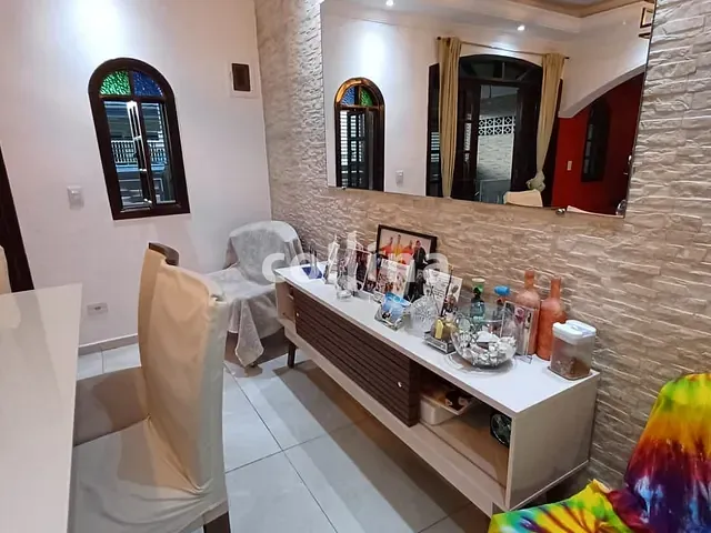 Sobrado com 160m² 4 quartos e 3 banheiros, à venda, no bairro Cidade Ariston Estela Azevedo em Carapicuíba