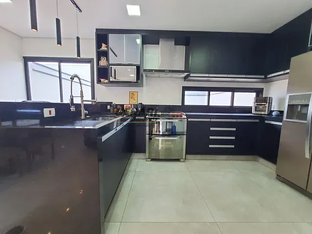 Sobrado com 150m² 3 quartos e 3 banheiros, à venda, no bairro Jardins do Império em Indaiatuba
