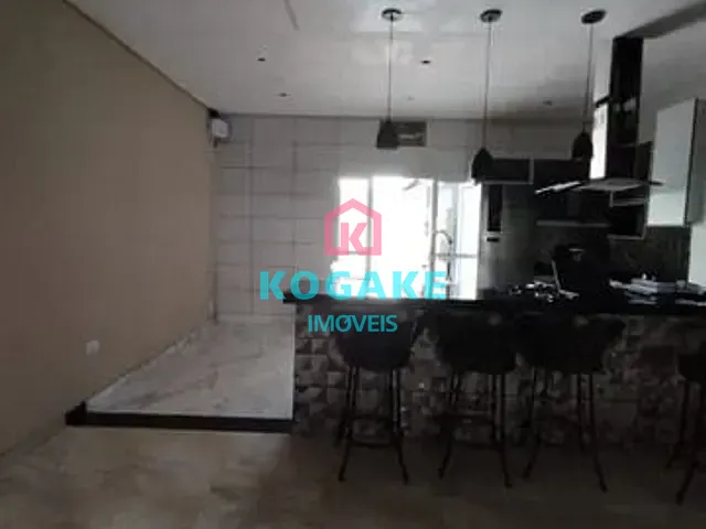Sobrado com 175m² 3 quartos e 3 banheiros, à venda, no bairro Recanto dos Eucaliptos em São José dos Campos