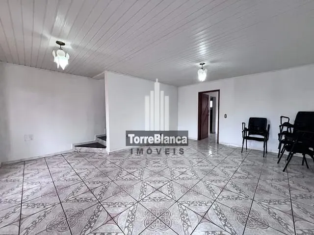 Sobrado com 250m², para alugar, no bairro Oficinas em Ponta Grossa