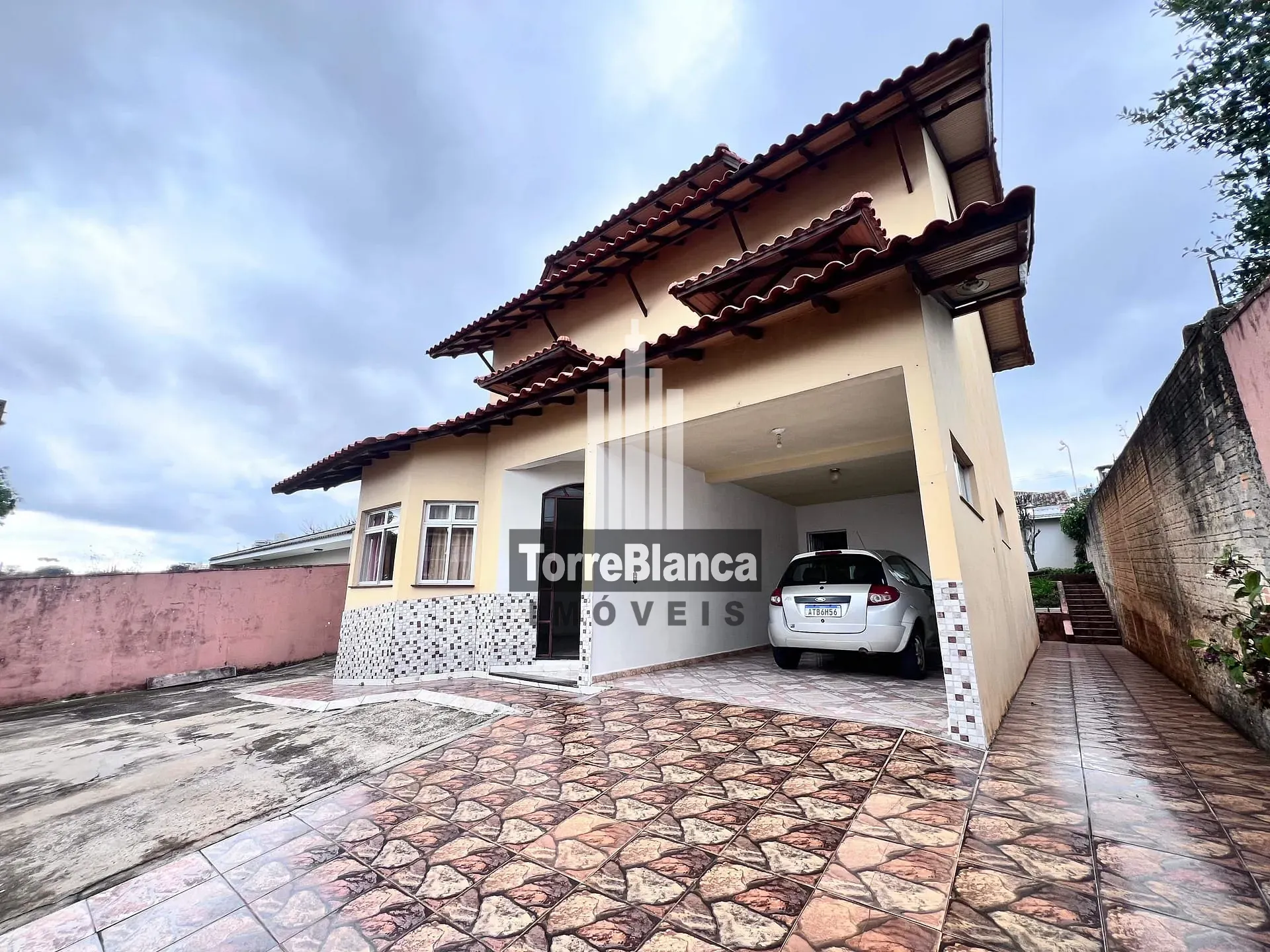 Sobrado, 1 quarto, 250 m² - Foto 1