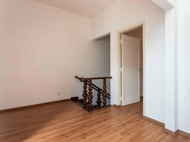 Sobrado com 220m², à venda ou para alugar, no bairro Vila Mariana em São Paulo