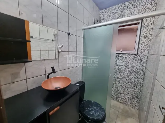Sobrado 2 quartos e 1 banheiro, à venda, no bairro Socorro em Mogi das Cruzes