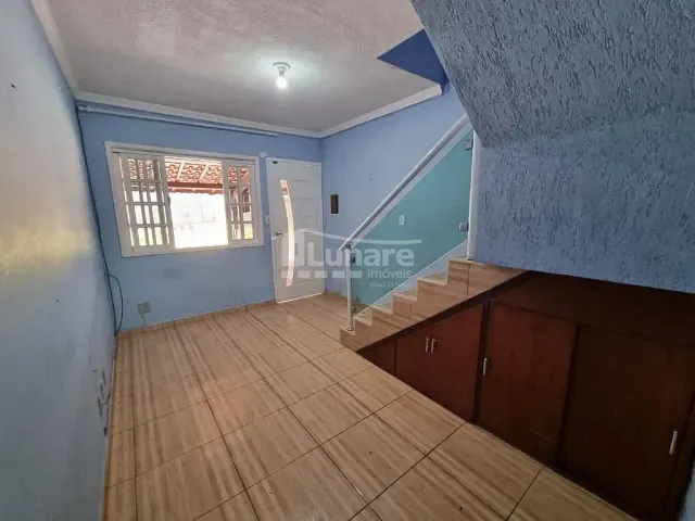 Sobrado 2 quartos e 1 banheiro, à venda, no bairro Socorro em Mogi das Cruzes