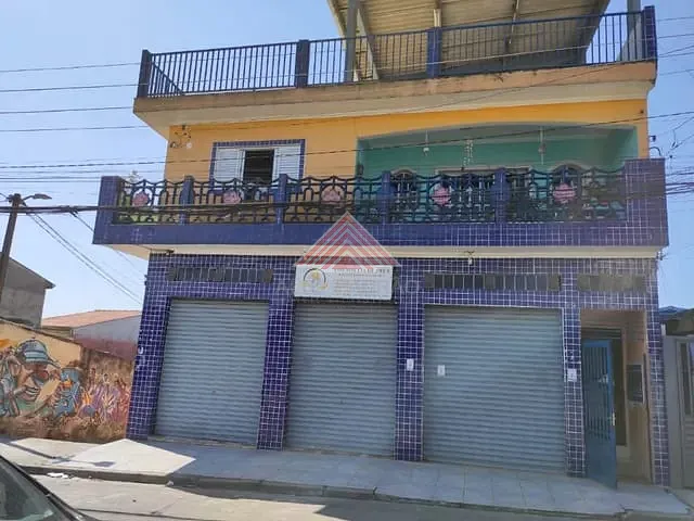 Sobrado com 317m² 10 quartos e 10 banheiros, à venda, no bairro Jardim Quarto Centenário em Mauá