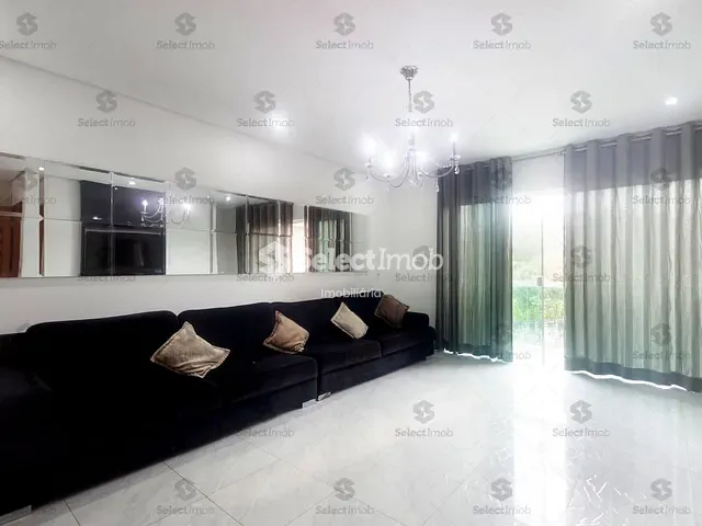 Sobrado com 228m² 3 quartos e 1 banheiro, para alugar, no bairro Jardim Pedroso em Mauá