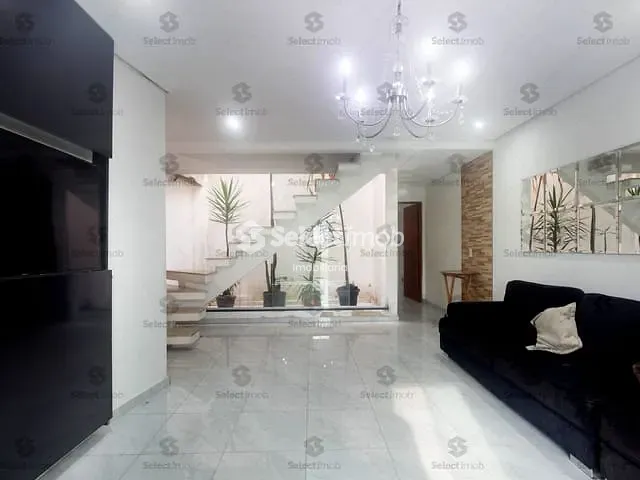 Sobrado com 228m² 3 quartos e 1 banheiro, para alugar, no bairro Jardim Pedroso em Mauá