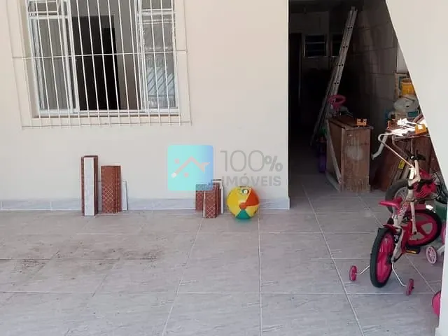 Sobrado com 145m² 4 quartos e 1 banheiro, à venda, no bairro Bsq Dos Eucaliptos em São José dos Campos