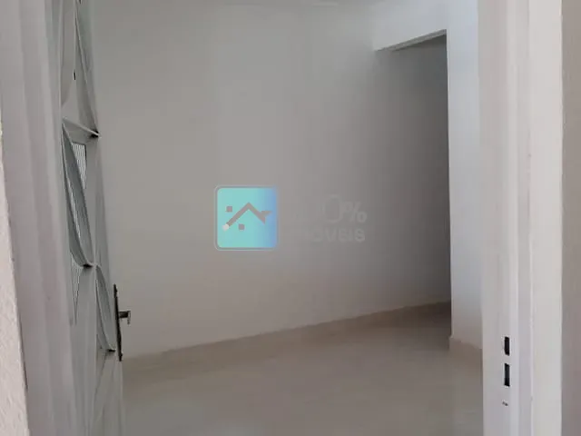 Sobrado com 145m² 4 quartos e 1 banheiro, à venda, no bairro Bsq Dos Eucaliptos em São José dos Campos