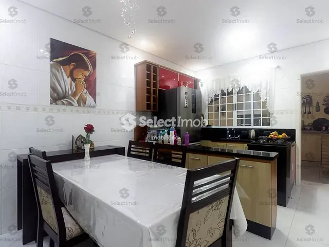 Sobrado com 152m² 3 quartos e 1 banheiro, à venda, no bairro Jardim Pedroso em Mauá