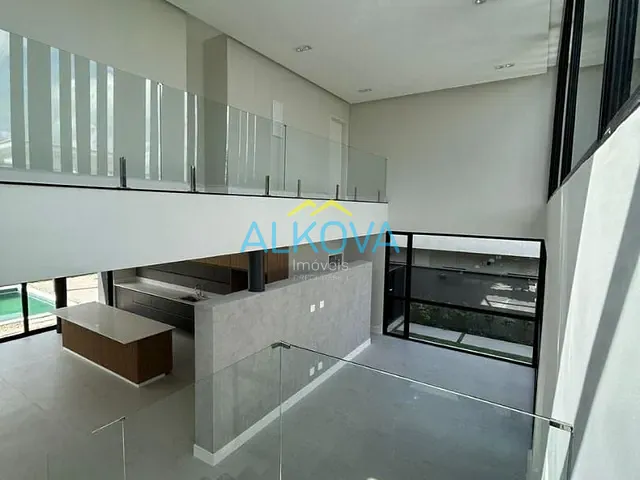 Sobrado com 600m² 4 quartos e 6 banheiros, à venda, no bairro Urbanova em São José dos Campos