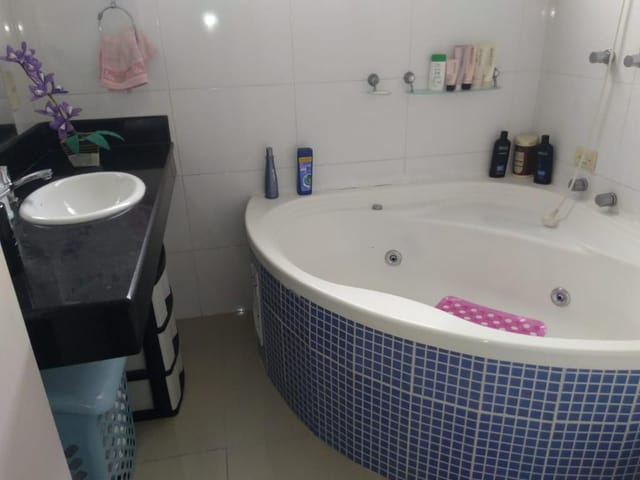 Sobrado com 180m² 3 quartos e 2 banheiros, à venda, no bairro Vila Campesina em Osasco