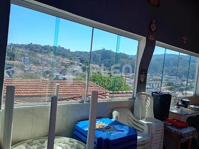 Sobrado com 225m² 3 quartos e 3 banheiros, à venda, no bairro Jardim Virginia Bianca em São Paulo