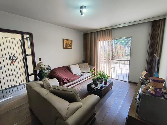 Sobrado com 270m² 3 quartos e 3 banheiros, à venda, no bairro Vila Monumento em São Paulo