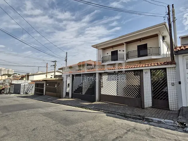 Sobrado 3 quartos e 6 banheiros, à venda, no bairro Vila Santa Terezinha (Zona Norte) em São Paulo