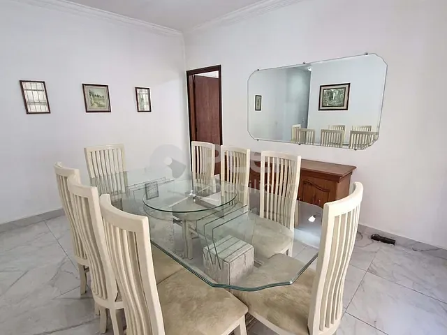 Sobrado 3 quartos e 6 banheiros, à venda, no bairro Vila Santa Terezinha (Zona Norte) em São Paulo