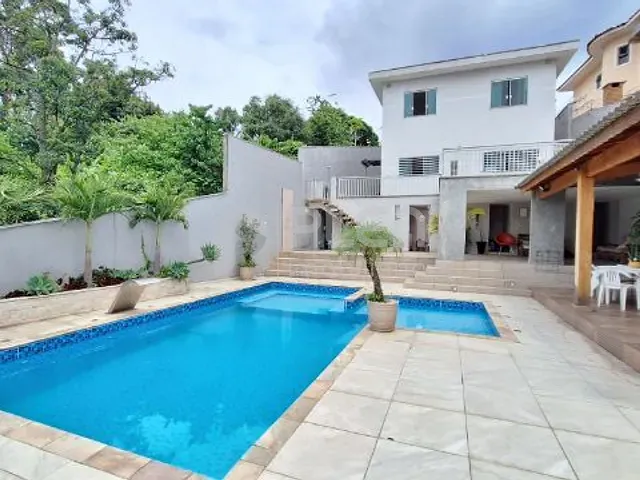 Sobrado 3 quartos e 4 banheiros, à venda, no bairro Jardim Leonor Mendes de Barros em São Paulo