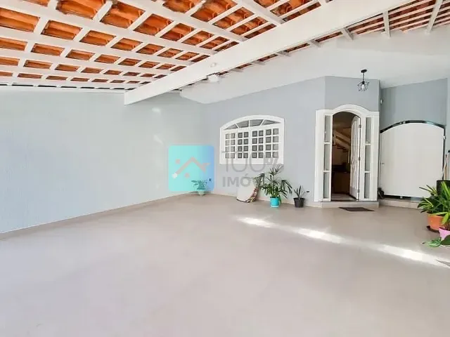 Sobrado 3 quartos e 3 banheiros, à venda, no bairro Bosque dos Eucaliptos em São José dos Campos