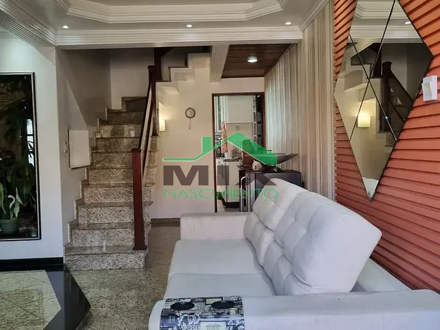 Sobrado com 140m² 4 quartos e 1 banheiro, à venda, no bairro Taboão em São Bernardo do Campo