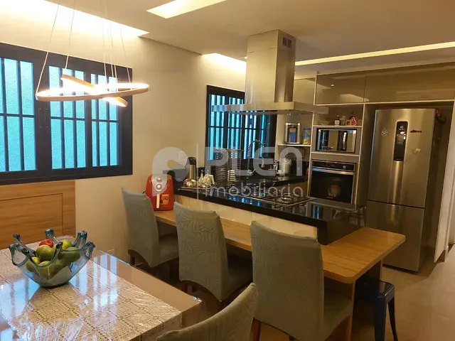 Sobrado com 206m² 3 quartos e 3 banheiros, à venda, no bairro Parada Inglesa em São Paulo