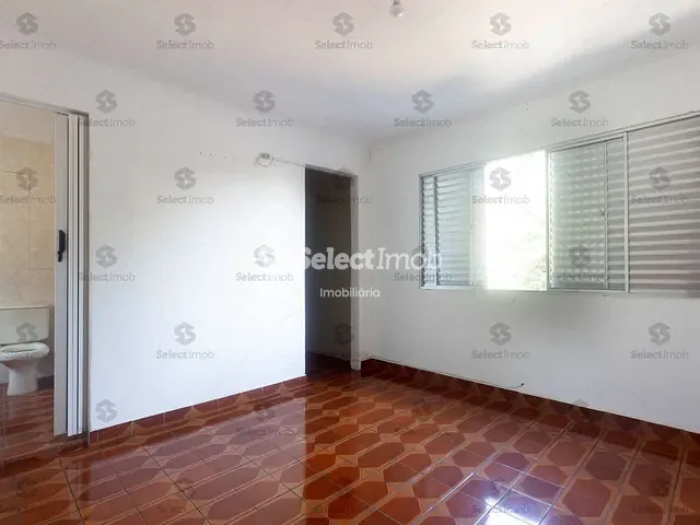 Sobrado com 177m² 3 quartos e 2 banheiros, à venda, no bairro Parque Boa Esperança em Mauá