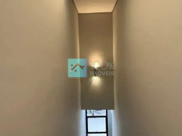 Sobrado 4 quartos e 6 banheiros, à venda, no bairro Bosque dos Eucaliptos em São José dos Campos