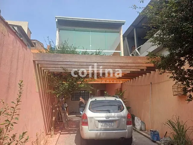 Sobrado com 180m² 2 quartos e 1 banheiro, à venda, no bairro Jardim Ana Estela em Carapicuíba