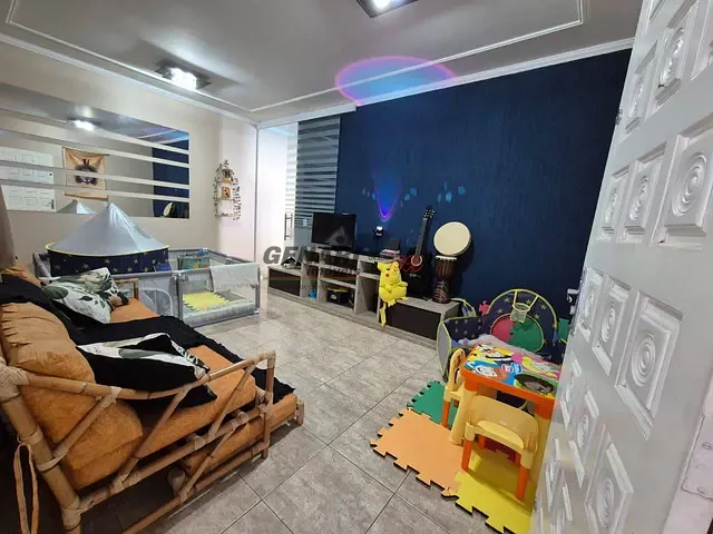 Sobrado com 150m² 4 quartos e 2 banheiros, à venda, no bairro Jardim Portal do Sol em Indaiatuba