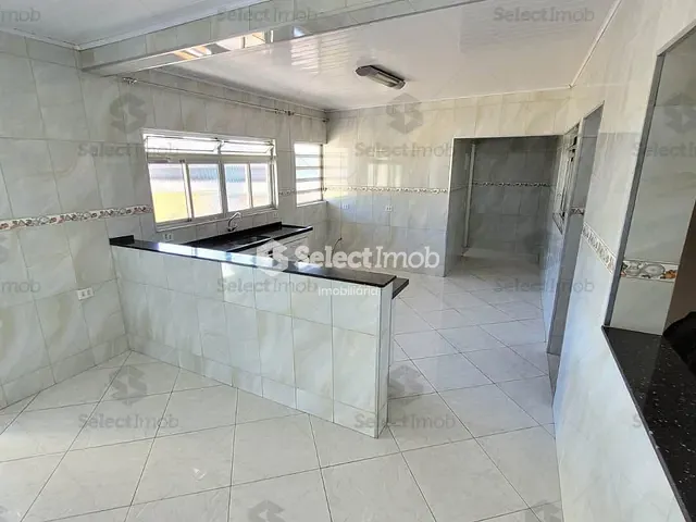 Sobrado com 354m² 4 quartos e 4 banheiros, à venda, no bairro Jardim Itapark em Mauá